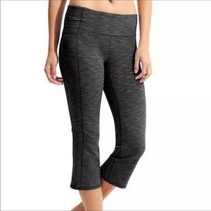 Athleta Energy Power Up Crop